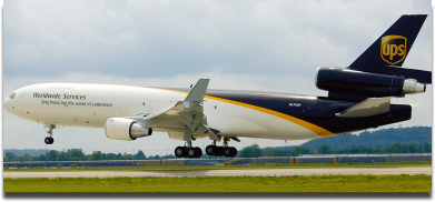 PhotoUPSPlaneTakeoff01